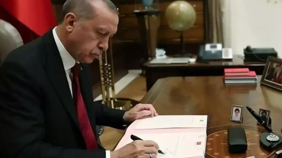 Cumhurbaşkanı Erdoğan'ın imzasıyla 2 mahkumun kalan cezaları kaldırıldı
