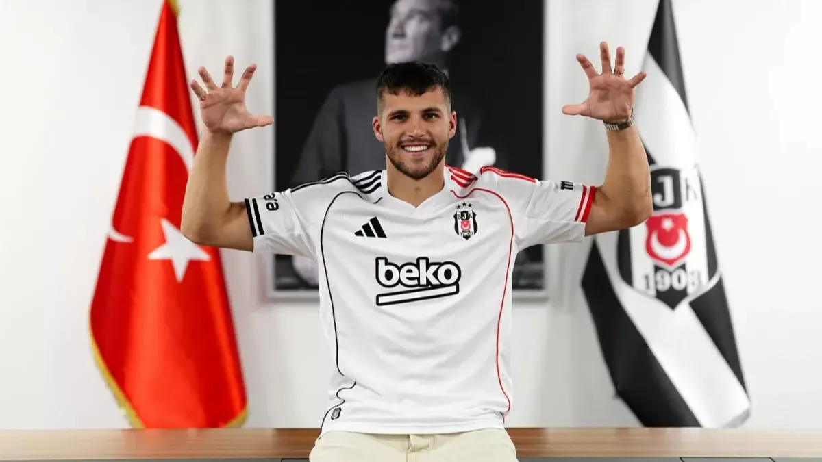 Beşiktaş, David Jurasek'i kadrosuna kattığını açıkladı