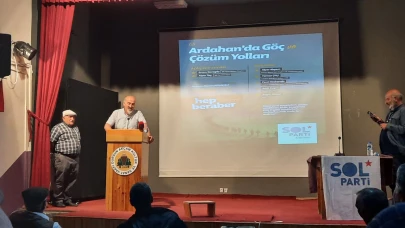 Taş “Ardahan yatırım bekliyor, gençler gidiyor”