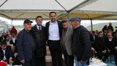 Milletvekili Özgür Erdem İncesu festivalde sorunları dinledi