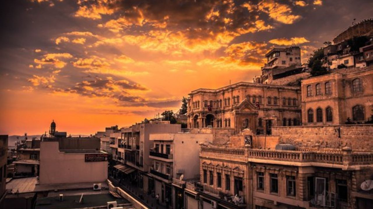 Çinli kadın gezgin tek başına Mardin’i gezip hayran kaldı! İşte anlattıkları…