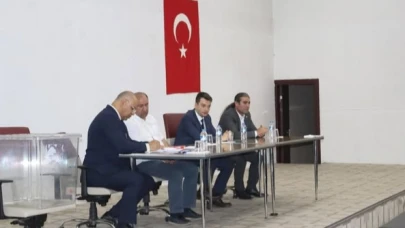 Çıldır’da KHGB Yeni Dönem Toplantısı Yapıldı
