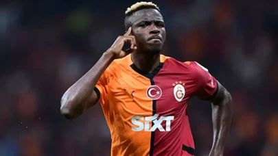 Osimhen'den gece yarısı taraftarı ayağa kaldıran paylaşım