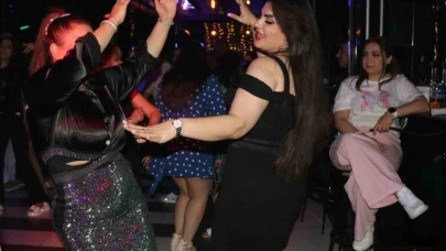 İranlılar Van’da eğlenmeye devam ediyor