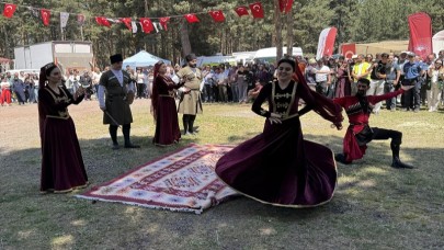 5’ncisi düzenlenen Hanaklı Âşık Mazlumi Şenlikleri renkli görüntülere sahne oldu