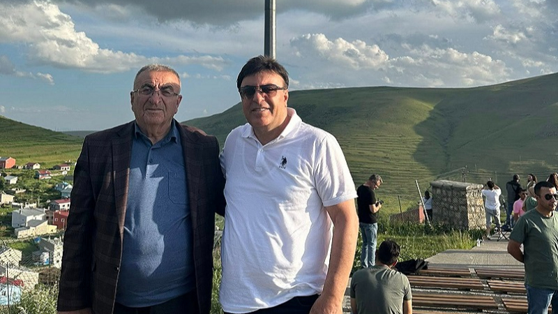 Aytekin Kaya: “Ardahan yanlış ellerde”