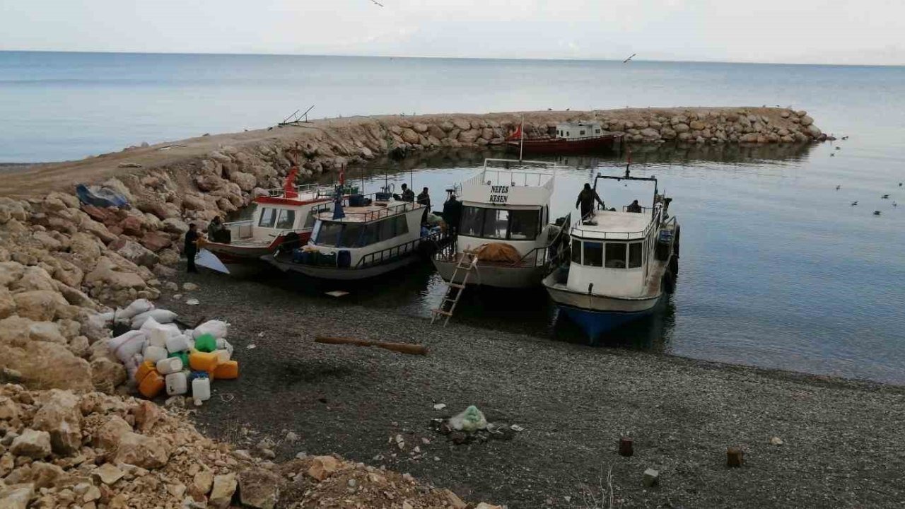 Vanlı balıkçılar yarın ’Vira Bismillah’ diyecek