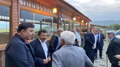 İYİ Partili Aytekin Kaya'dan iki vekile uyarı!