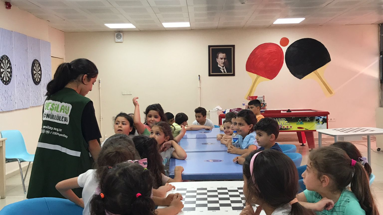Yeşilay’dan Çocuklara Yaz Okulu Sürprizi