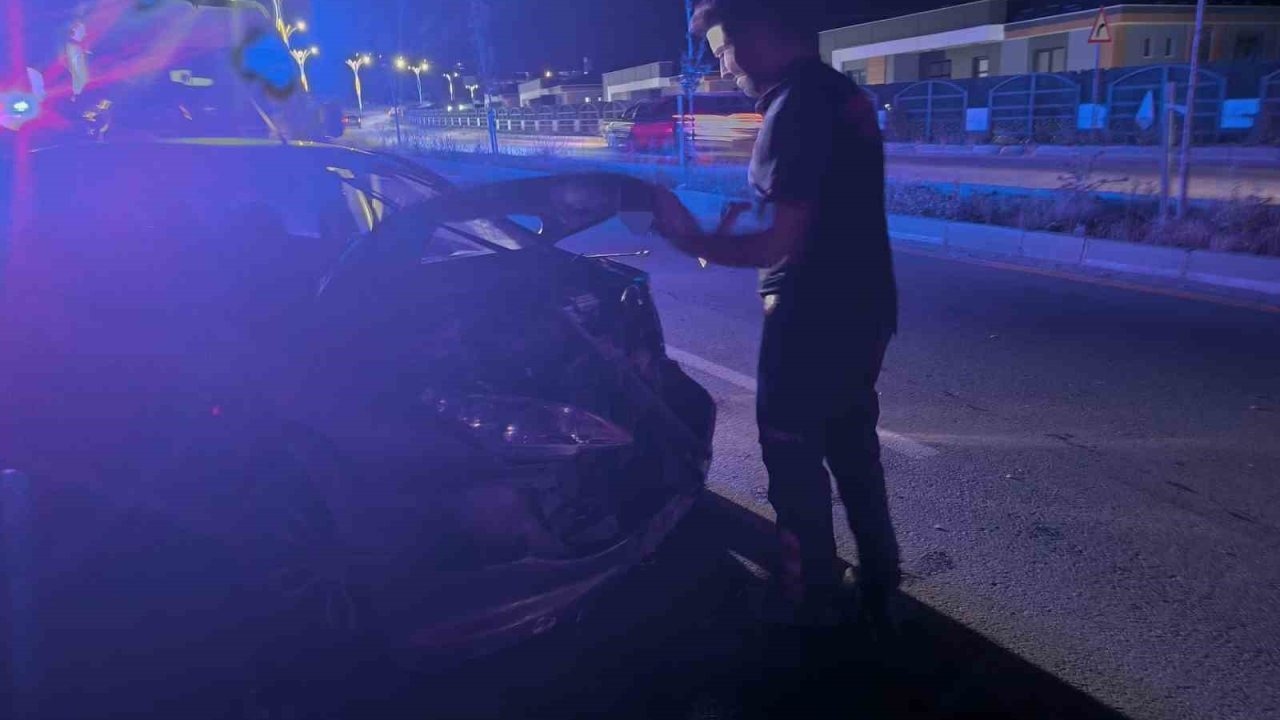 Van’da trafik kazası: 2 yaralı