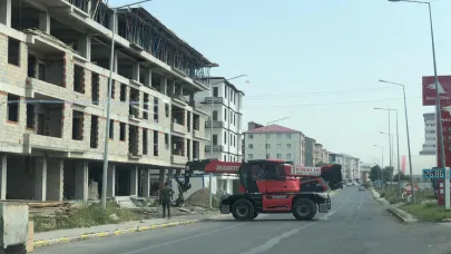 Görüş açısını kapattı, kazaya davetiye çıkardı