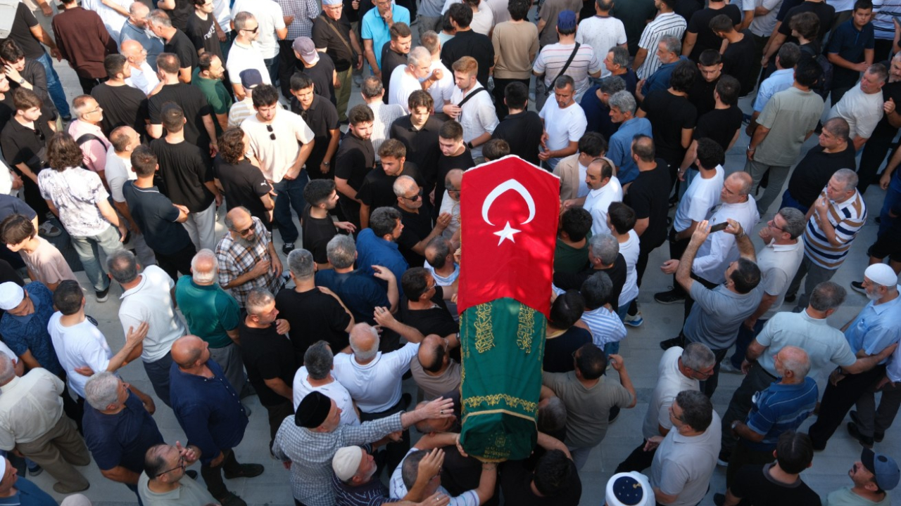 İmam babanın en acı görevi