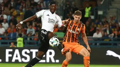 Shakhtar Donetsk'e 2-0 yenilen Beşiktaş, yoluna Konferans Ligi'nde devam edecek