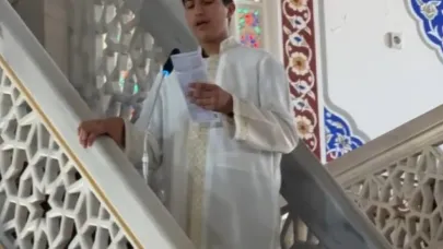 Genç hafızın Ayasofya hayali: İlk Cuma namazını Saray Camisi’nde kıldırdı