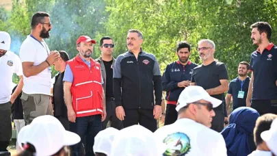 Genç Kızılay Erzurum ‘Afete Hazırım Kampı’ Konaklı’da başladı