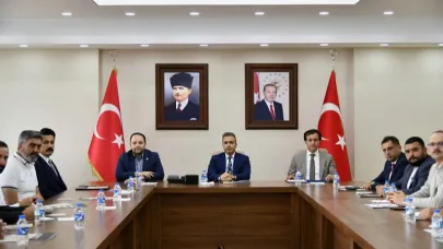 Vekil Koç, Tarım Bakanı’nı aradı sahadaki durumu ve üreticinin beklentilerini aktardı