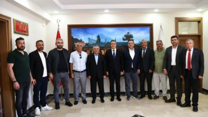 Göle Heyetinden Ardahan Valisi Hayrettin Çiçek’e Ziyaret