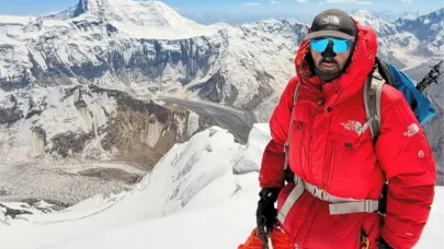 Doğu Yılmaz, dünyanın zirvesine çıktı