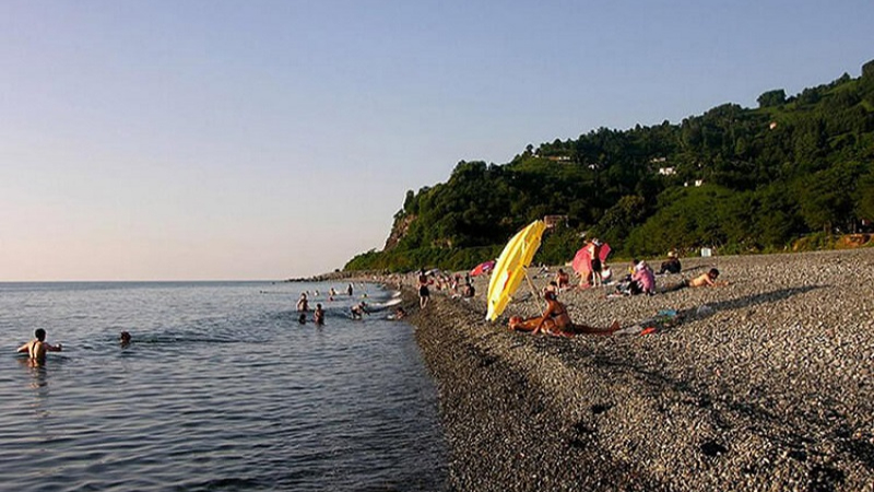 Ardahan’dan Artvin’e denize gideceklere kötü haber: plajlar kapatıldı!