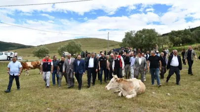 Bakanlık harekete geçti: Bakan Yardımcısı Gümen, köyleri ziyaret etti sorunları dinledi