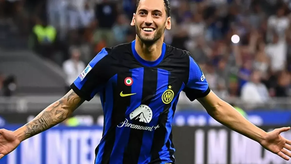 Yılın transferi duyuruldu! Hakan Çalhanoğlu "Geliyorum" dedi