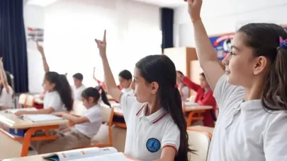 Okullara forma zorunluluğu geri geliyor! Bakan Tekin detayları açıkladı