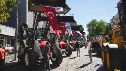 Kars Belediyesi’nde hizmet coşkusu: 15 yeni iş makinesi törenle hizmete girdi