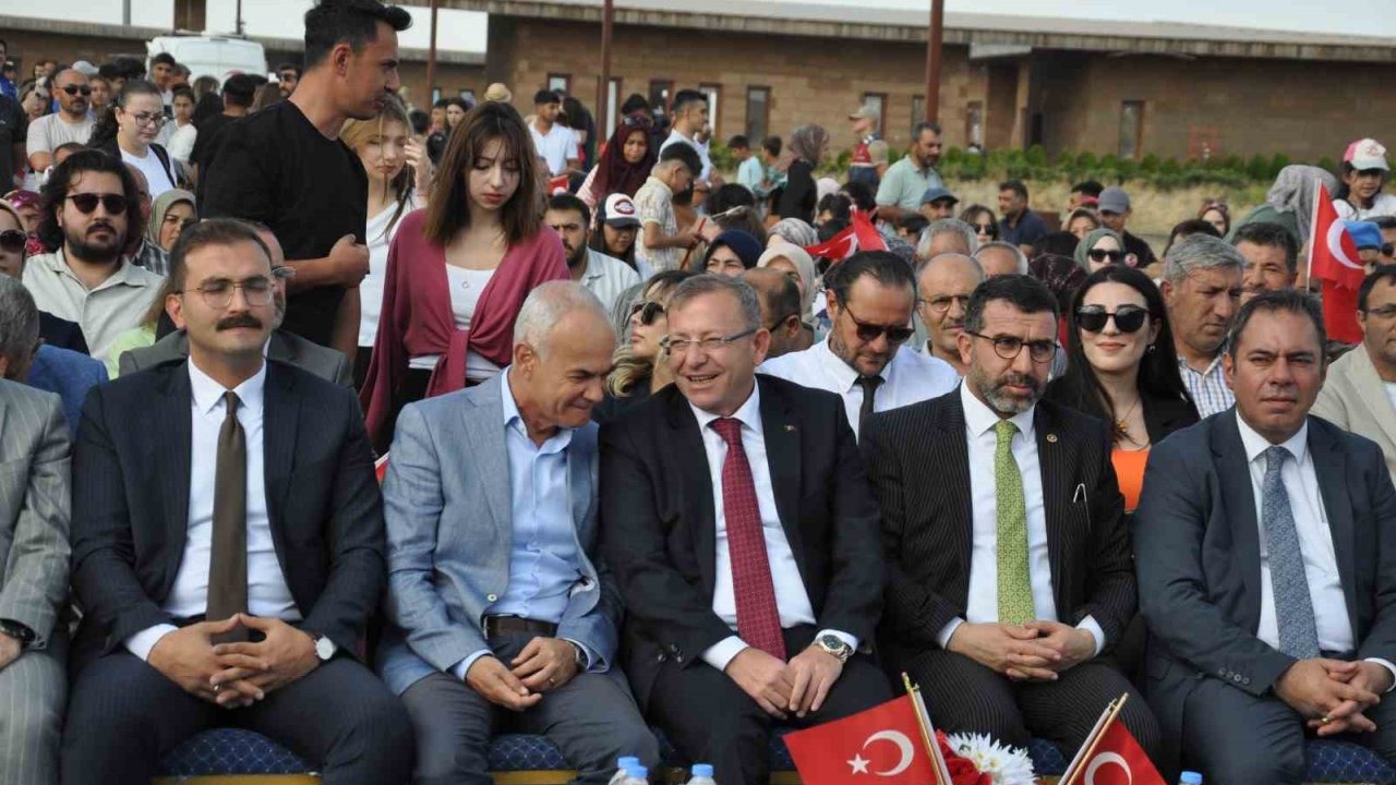 Kars Ani’de fetih coşkusu