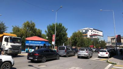 Trafik yoğunlaştı, şehir canlandı
