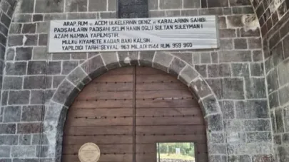 Ardahan Kalesinin kitabesi yanlış mı? Yazıldı!