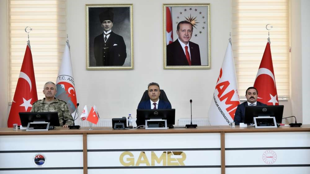 Ardahan'da güvenlik toplantısı