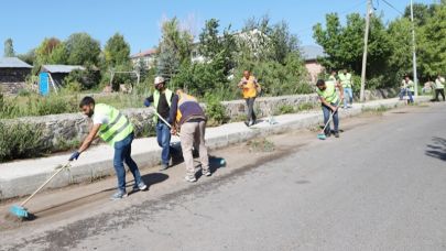 Temizlik ekiplerin gayreti takdir topladı