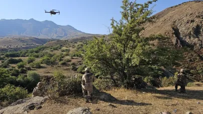 Kaybolan koyunları jandarma dronla buldu