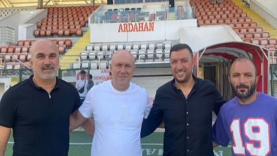 Serhat Ardahanspor, yeni teknik direktörü Tuğrul Metin ile 1 yıllık sözleşme imzaladı