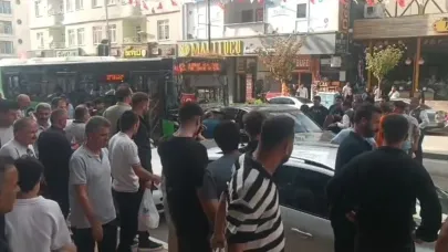 Aracı içinde bayılan sürücü hastaneye kaldırıldı