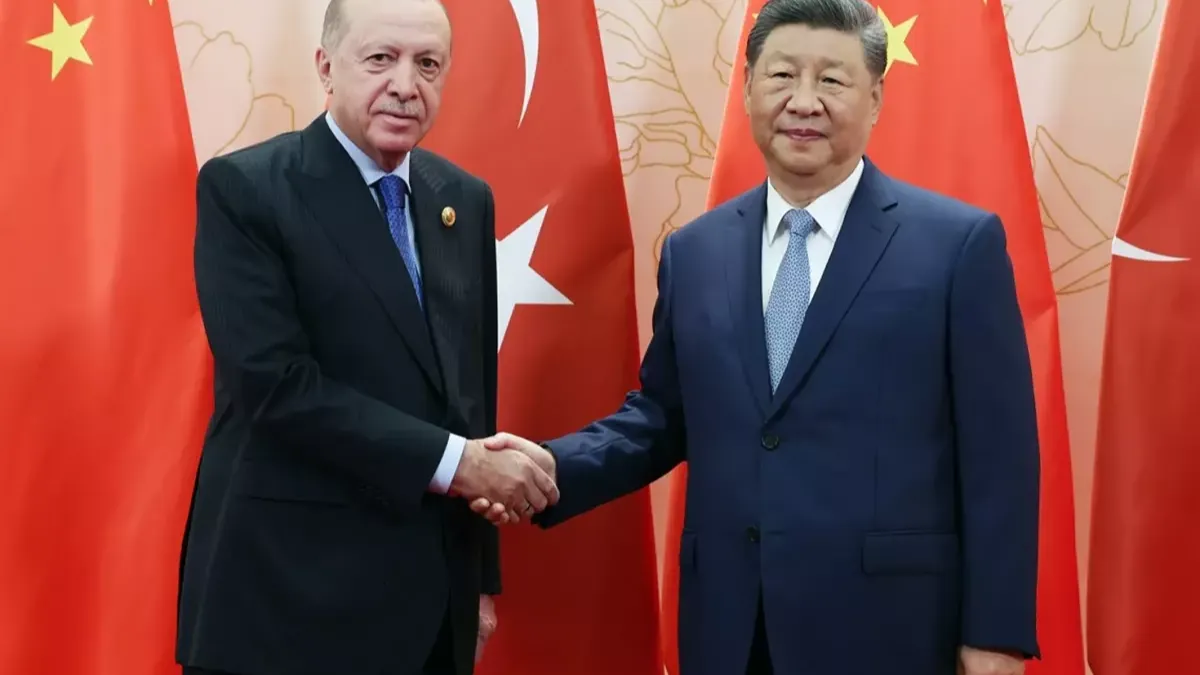 3 milyon Uygur, Türkiye'ye mi getirilecek? Cumhurbaşkanlığından açıklama var