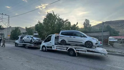 Sarıkamış’ta trafik kazası: 1’i çocuk 5 yaralı