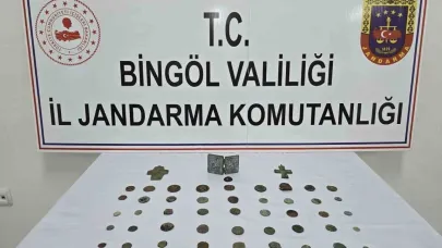 Bingöl’de jandarma ekipleri tarihi eser objeler ele geçirdi