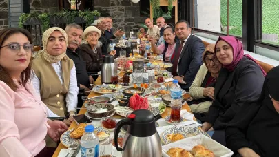 Gönüller aynı sofrada buluştu