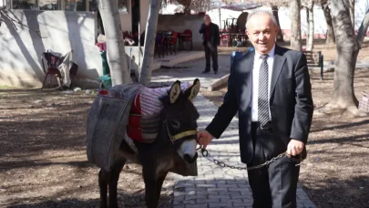 Eşekle Gelen Dostoyevski Posof’ta çocuklarla buluşuyor