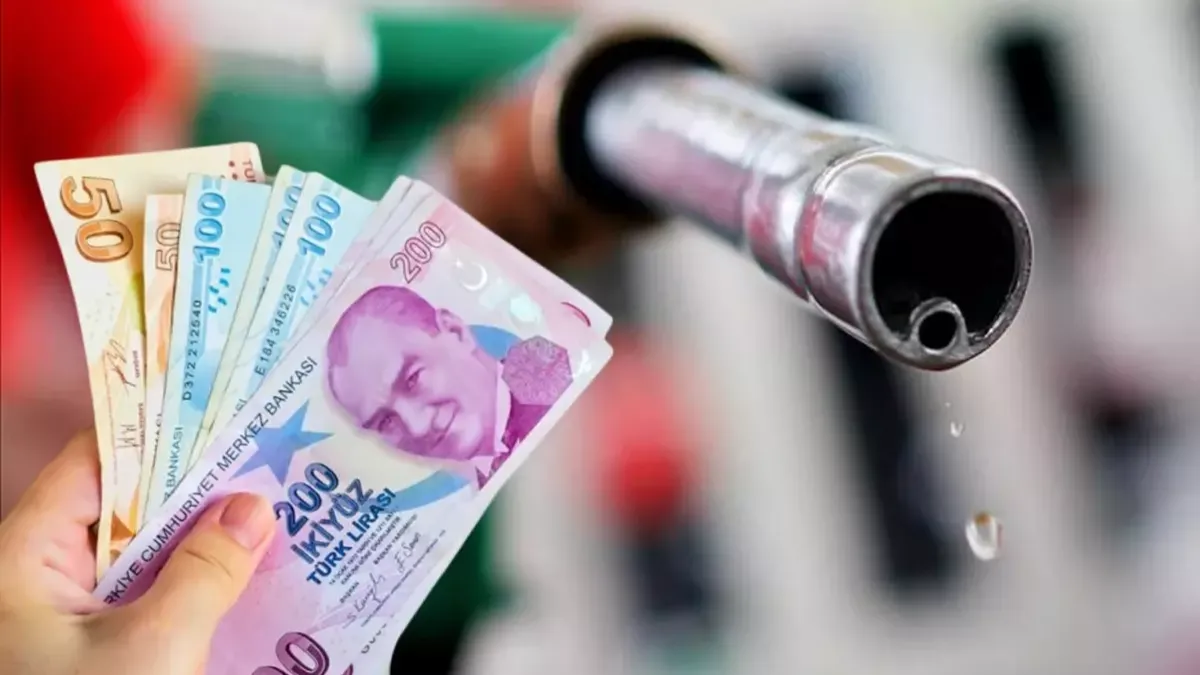 Motorine dev zam geldi, 56 lirayı aştı