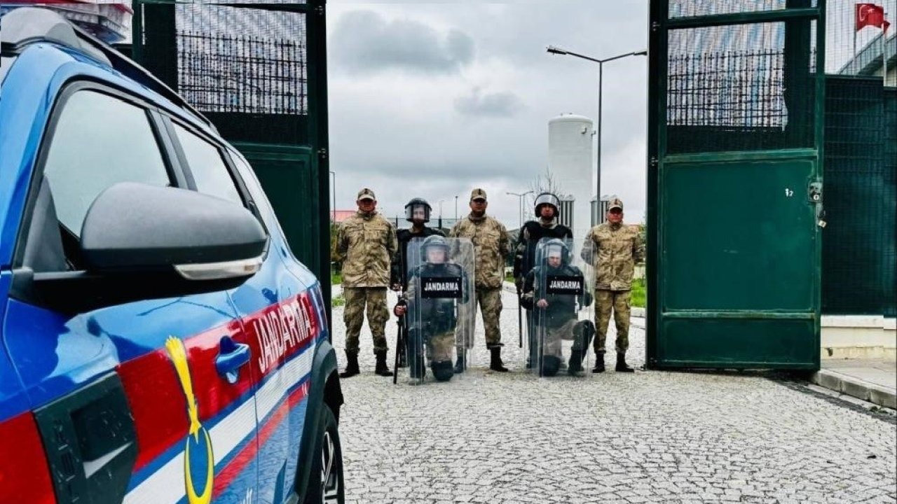 Jandarma ekipleri suçlulara göz açtırmıyor
