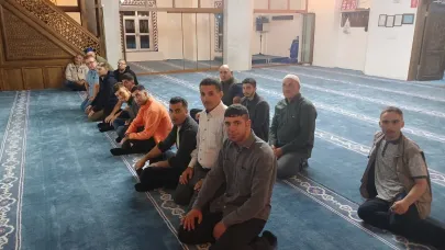 Engelsiz yürekler Mevlid Kandili’nde buluştu