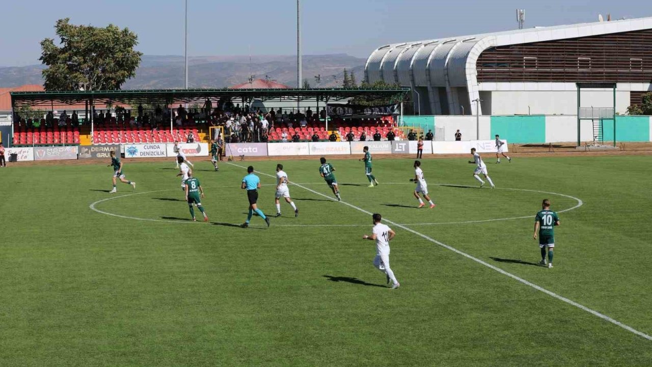 12 Bingölspor’dan hem sahada hem gönüllerde galibiyet