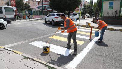 Ardahan’da yaya geçitleri yenilendi