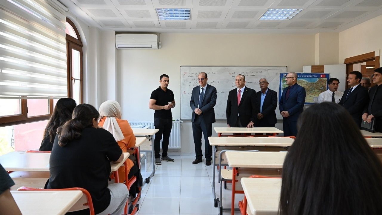YKS’de dereceye giren öğrencilere 10 bin TL’ye kadar destek