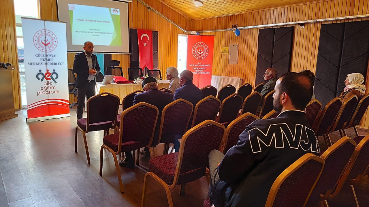 Göle’de yaşlıların ailedeki rolü anlatıldı