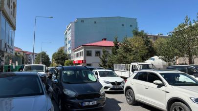 Ardahan’da okullar açıldı, trafikte yoğunluk arttı