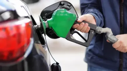 Araç sahipleri dikkat! Benzine 1 lira zam geliyor
