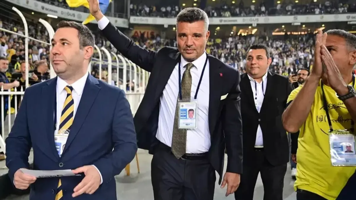 Fenerbahçe başkanı Sadettin Saran'ın aşk dosyası: Hülya Avşar'dan Emina Jahovic'e uzanıyor